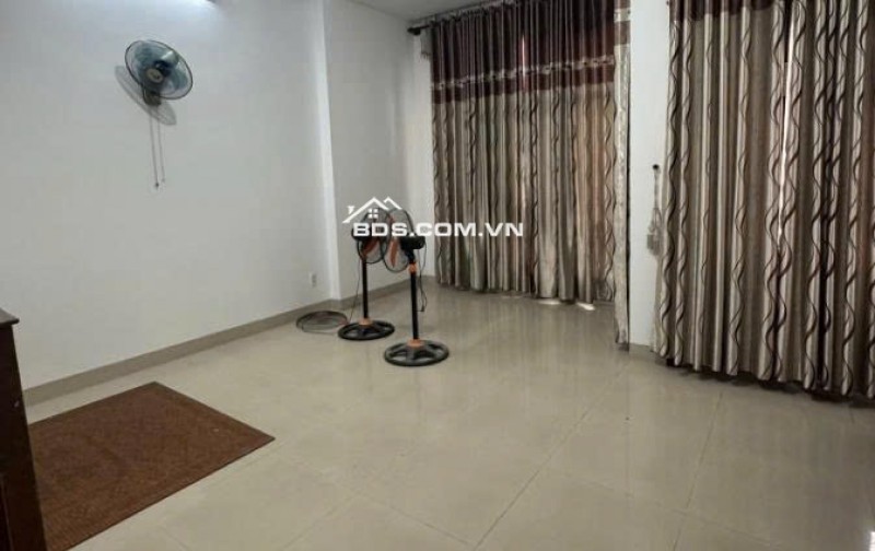 Cần căn nhà 4 tầng diện tích  đất : 100m2 ngang 5m đường  Lý Thái Tông , p Thanh Khê Tây , tp  Đà Nẵng.